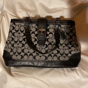 Coach bag in perfect condition!